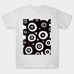 Abstract Panda Bear Circle Design T-Shirt